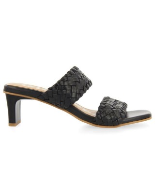Black Women's leather Sandals Gioseppo - 65927