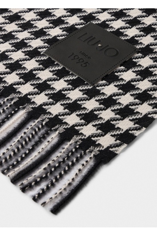 Γυναικείο μαύρο κασκόλ vichy jacquard - Liu Jo 2F5041T0300 Γυναικείο μαύρο κασκόλ vichy jacquard - Liu Jo 2F5041T0300