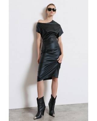 Γυναικείο μαύρο μίντι φόρεμα με ασύμμετρα μανίκια - Access 44-3309 Γυναικείο μαύρο μίντι φόρεμα με ασύμμετρα μανίκια - Access 44-3309