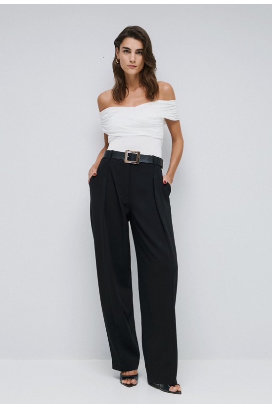 Γυναικεία μαύρη ψηλόμεση παντελόνα με πιέτες - Spell 54-5048 Γυναικεία μαύρη ψηλόμεση παντελόνα με πιέτες - Spell 54-5048