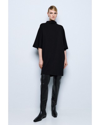 Γυναικείο μαύρο φόρεμα με ψηλό λαιμό - Eight 54-3078 Γυναικείο μαύρο φόρεμα με ψηλό λαιμό - Eight 54-3078