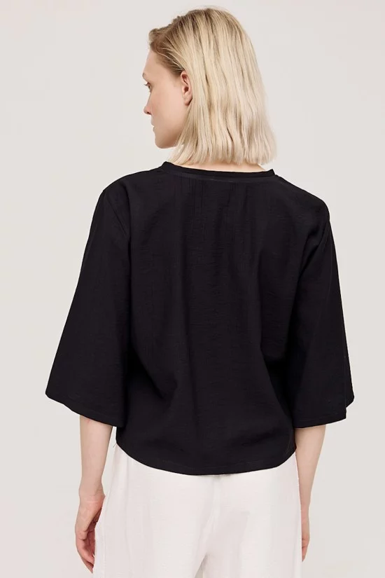 Γυναικεία μαύρη μπλούζα oversized - Eight 43-2130 Γυναικεία μαύρη μπλούζα oversized - Eight 43-2130