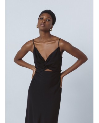 Γυναικείο μαύρο φόρεμα με κόμπο και άνοιγμα μπροστά - Access 53-3428