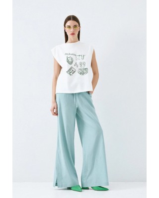 Γυναικεία αμάνικη λευκή μπλούζα με τύπωμα - Eight 63-2005