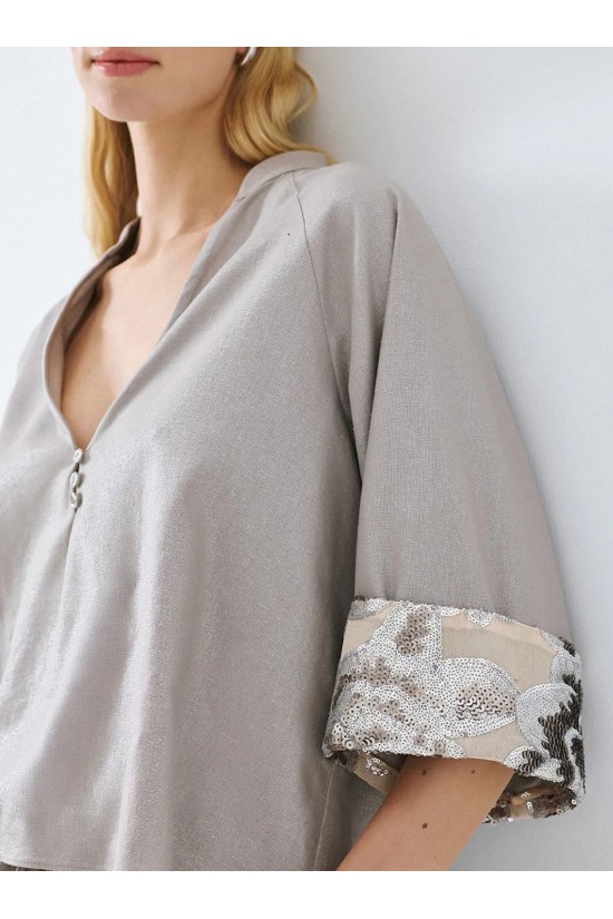 Γυναικεία ασημί μπλούζα με λεπτομέρεια παγιέτα - Access 63-2023 Γυναικεία ασημί μπλούζα με λεπτομέρεια παγιέτα - Access 63-2023