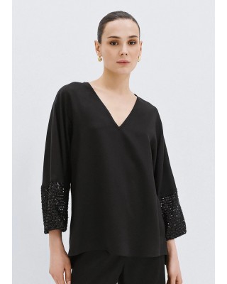 Γυναικεία μαύρη μπλούζα με λεπτομέρειες παγιέτα - Access 63-2109