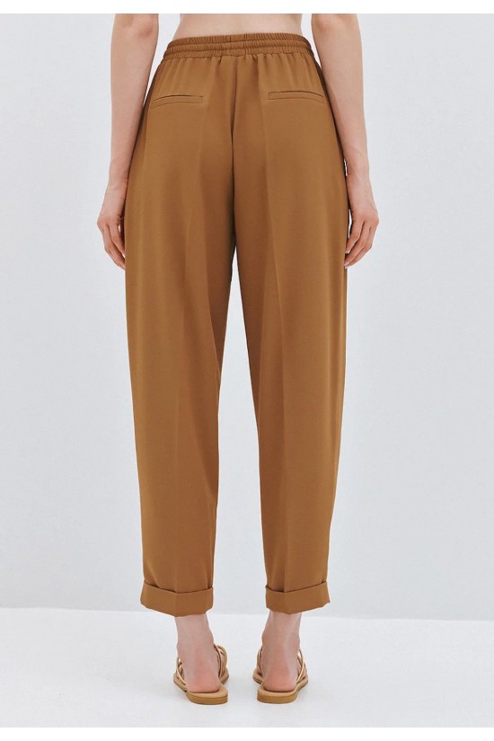 Γυναικείο καφέ παντελόνι με λάστιχο και ρεβέρ - Access 63-5101