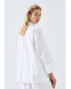 Γυναικείο λευκό oversized πουκάμισο με φαρδιά μανίκια - Eight 63-7013
