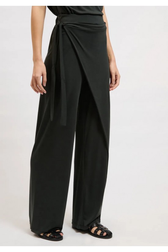 Γυναικεία μαύρη παντελόνα - Collectiva Noir Rig Pants