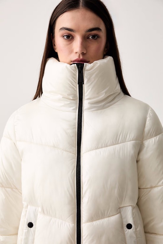 Γυναικείο εκρού καπιτονέ μπουφάν - DKNY DP6J9623 Γυναικείο εκρού καπιτονέ μπουφάν - DKNY DP6J9623