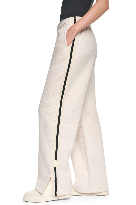 Γυναικείο εκρού παντελόνι φόρμας - DKNY DP6P3936 Γυναικείο εκρού παντελόνι φόρμας - DKNY DP6P3936