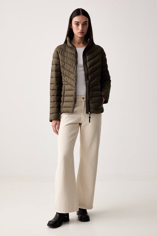 Γυναικείο λαδί καπιτονέ μπουφάν - DKNY DLEMPY44 Γυναικείο λαδί καπιτονέ μπουφάν - DKNY DLEMPY44