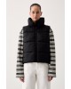 Γυναικείο μαύρο αμάνικο μπουφάν - DKNY DP6V3145 Γυναικείο μαύρο αμάνικο μπουφάν - DKNY DP6V3145
