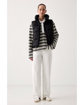 Γυναικείο μαύρο αμάνικο μπουφάν - DKNY DP6V3145