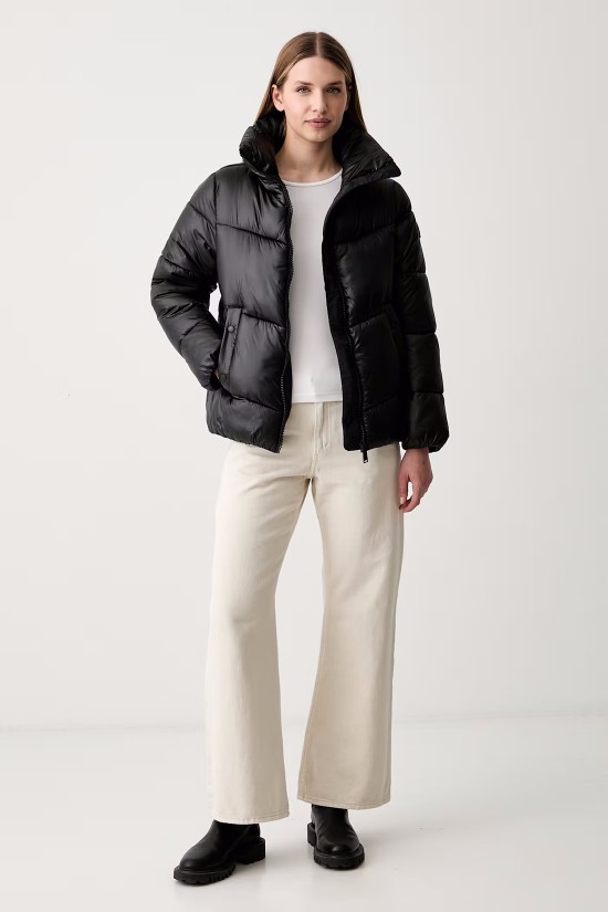 Γυναικείο μαύρο καπιτονέ μπουφάν - DKNY DP6J9623 Γυναικείο μαύρο καπιτονέ μπουφάν - DKNY DP6J9623