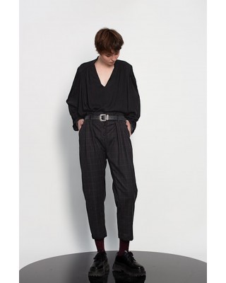 Γυναικεία μαύρη μπλούζα με V - Gaffer and Fluf LS70000.26