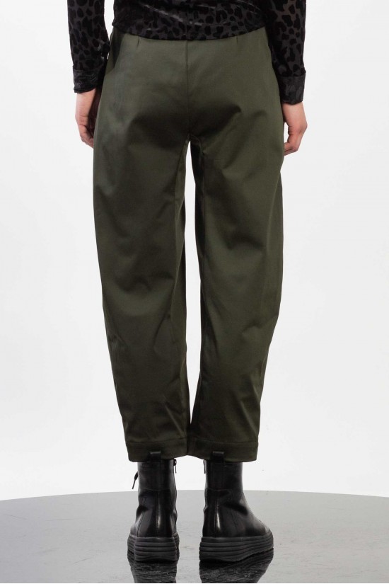 Low crotch Pleated Pegged Pants-  Gaffer&Fluf PT30707.16