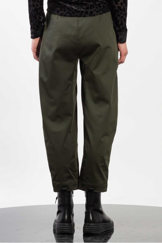 Low crotch Pleated Pegged Pants- Gaffer&Fluf PT30707.16 Low crotch Pleated Pegged Pants- Gaffer&Fluf PT30707.16