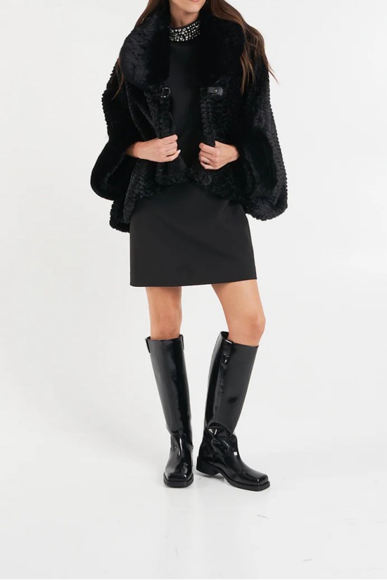 Γυναικεία μαύρη κάπα με γούνα - Liu Jo 2F5051T0300 Γυναικεία μαύρη κάπα με γούνα - Liu Jo 2F5051T0300