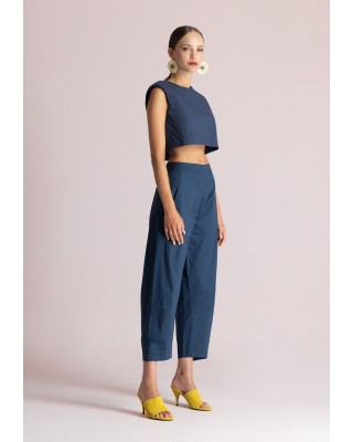 Γυναικεία αμάνικη cropped μπλούζα - Moutaki 26.01.56