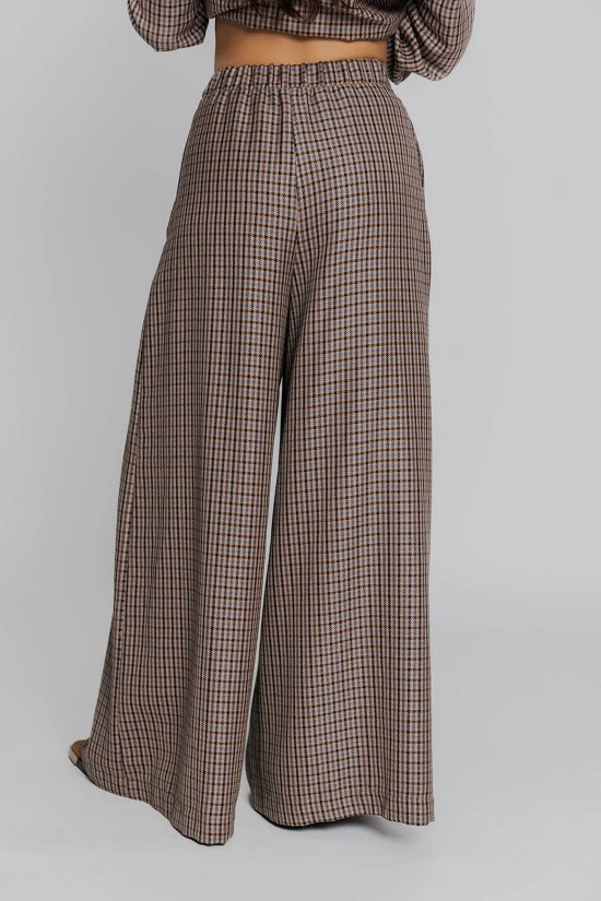 Γυναικεία καφέ καρό παντελόνα με πιέτες - Moutaki 25.03.141 Γυναικεία καφέ καρό παντελόνα με πιέτες - Moutaki 25.03.141