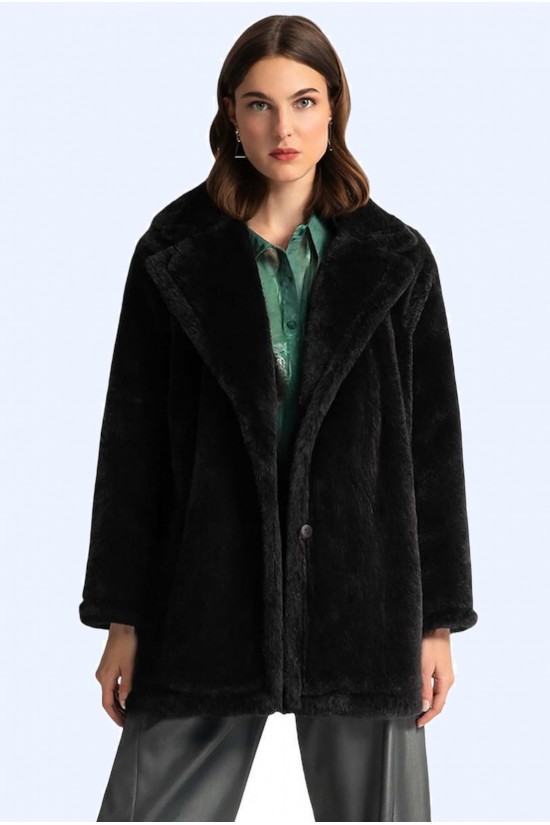 Γυναικεία κοντή γούνα - Moutaki 25.06.114 Γυναικεία κοντή γούνα - Moutaki 25.06.114