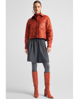 Γυναικείο cropped καπιτονέ μπουφάν - Moutaki 25.09.114 Γυναικείο cropped καπιτονέ μπουφάν - Moutaki 25.09.114