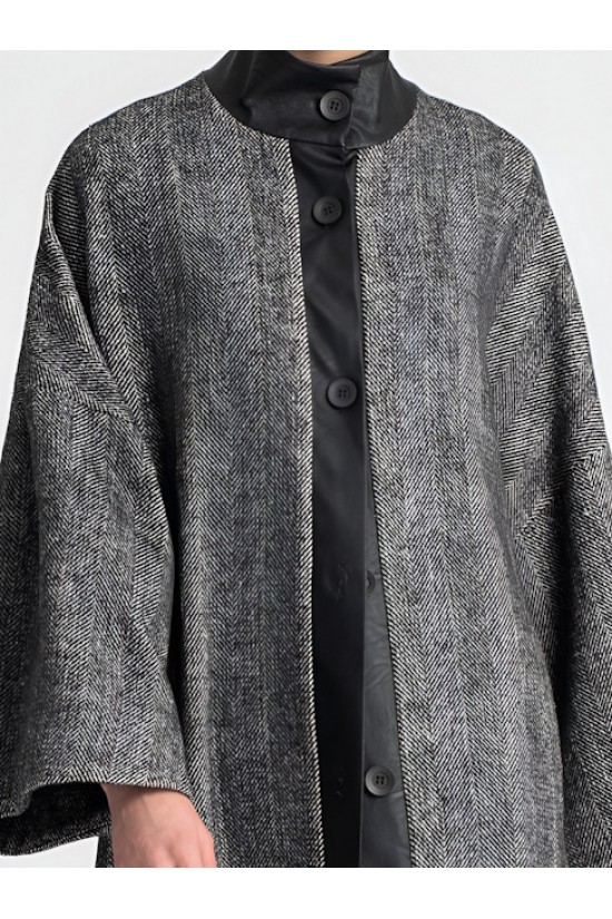 Γυναικείο μάξι γκρι παλτό με μανίκια κιμονό - Moutaki 25.06.136 Γυναικείο μάξι γκρι παλτό με μανίκια κιμονό - Moutaki 25.06.136