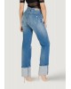 Γυναικείο τζιν παντελόνι bootcut με ρεβέρ - Colcci Jeans 002.01.90140 Γυναικείο τζιν παντελόνι bootcut με ρεβέρ - Colcci Jeans 002.01.90140