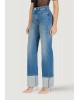 Γυναικείο τζιν παντελόνι bootcut με ρεβέρ - Colcci Jeans 002.01.90140 Γυναικείο τζιν παντελόνι bootcut με ρεβέρ - Colcci Jeans 002.01.90140