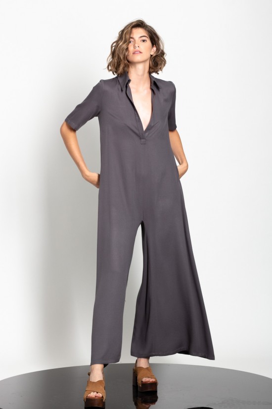 Jumpsuit in a comfortable line with a collar Gaffer&Fluf - JS42507.41 Jumpsuit in a comfortable line with a collar Gaffer&Fluf - JS42507.41