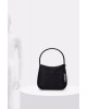 Γυναικεία μαύρη τσάντα ώμου - DKNY Capri Lg R52BZK68 Γυναικεία μαύρη τσάντα ώμου - DKNY Capri Lg R52BZK68
