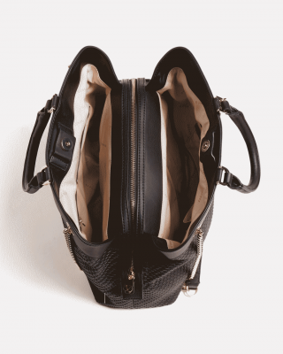  Guess Hassie charm shoulder bag- Black VG839723
