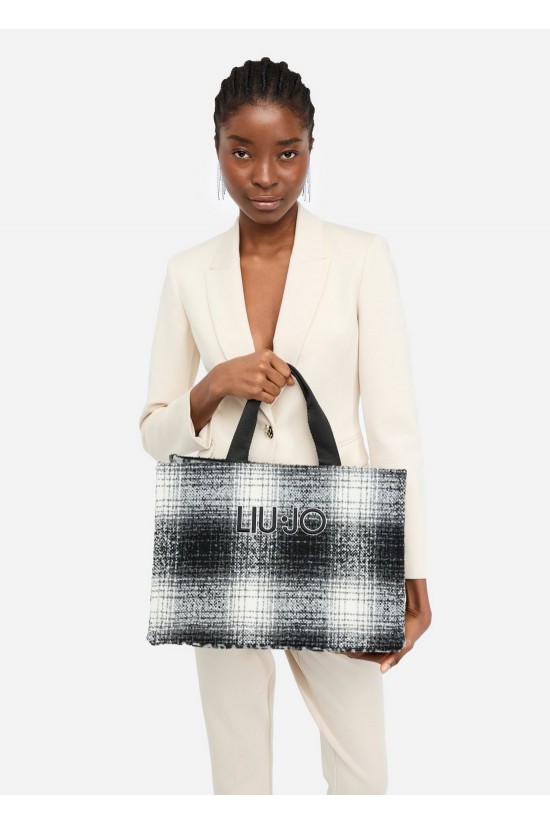 Γυναικεία μεγάλη shopper τσάντα - Liu Jo 2F5027T6089 Γυναικεία μεγάλη shopper τσάντα - Liu Jo 2F5027T6089