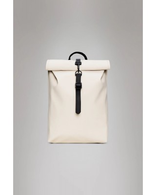 Unisex λευκή τσάντα πλάτης - Rains Rolltop Rucksack Mini Dune 13330 Unisex λευκή τσάντα πλάτης - Rains Rolltop Rucksack Mini Dune 13330