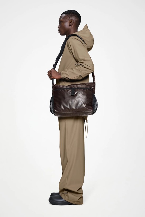 Unisex καφέ αδιάβροχη τσάντα ταχυδρόμου - Rains Sibu Dark Bag 16360