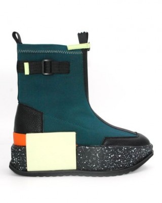 Μπλε Γυναικεία Μποτάκια με Τρακτερωτή Σόλα Favela - 0116001127