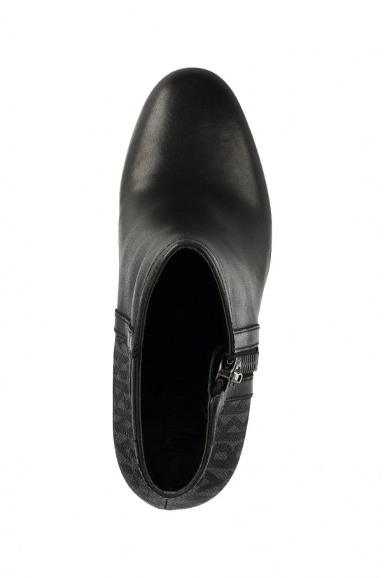 Γυναικεία καφέ δερμάτινα μποτάκια - DKNY Liana K2386417 Γυναικεία καφέ δερμάτινα μποτάκια - DKNY Liana K2386417