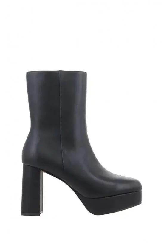 Γυναικείο μαύρο δερμάτινο μποτάκι - Favela Rubell Booties 0116001349 Γυναικείο μαύρο δερμάτινο μποτάκι - Favela Rubell Booties 0116001349