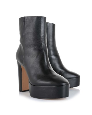 Γυναικεία ψηλά μαύρα δερμάτινα μποτάκια - Carrano Mestico 529003B Γυναικεία ψηλά μαύρα δερμάτινα μποτάκια - Carrano Mestico 529003B