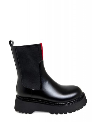 Γυναικείο μαύρο δερμάτινο μποτάκι chelasea - Favela Dulce 0116001552 Γυναικείο μαύρο δερμάτινο μποτάκι chelasea - Favela Dulce 0116001552