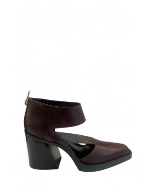 Γυναικείο καφέ δερμάτινο μποτάκι με ανοίγματα - IRIS TEO109