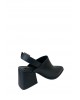Γυναικείο μαύρο δερμάτινο mule - Iris B605