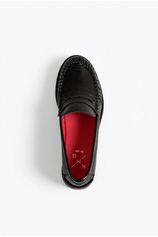 Γυναικεία μαύρα δερμάτινα loafers - KMB A7876