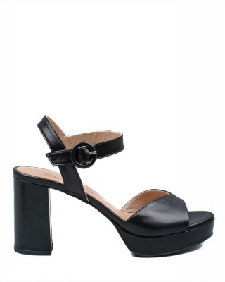 Γυναικεία δερμάτινα πέδιλα - Mourtzi 55/553F13 Γυναικεία δερμάτινα πέδιλα - Mourtzi 55/553F13