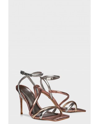 Γυναικείο δερμάτινο πέδιλο σε μεταλλικές αποχρώσεις - Carrano 594018