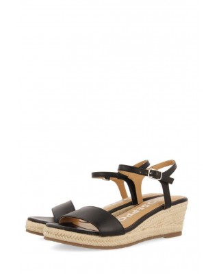 Γυναικεία σανδάλια με πλατφόρμα - Gioseppo Yalaha 71701 Γυναικεία σανδάλια με πλατφόρμα - Gioseppo Yalaha 71701