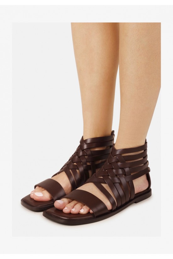 Γυναικεία φλατ δερμάτινα καφέ σανδάλια - Bronx Kenn-y 85095