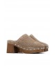 Γυναικεία δερμάτινα taupe clogs - Carmela 163283 Γυναικεία δερμάτινα taupe clogs - Carmela 163283