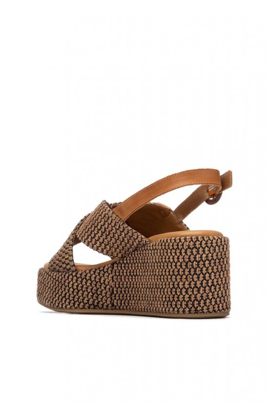 Γυναικεία camel πλεκτή πλατφόρμα - Carmela 163234